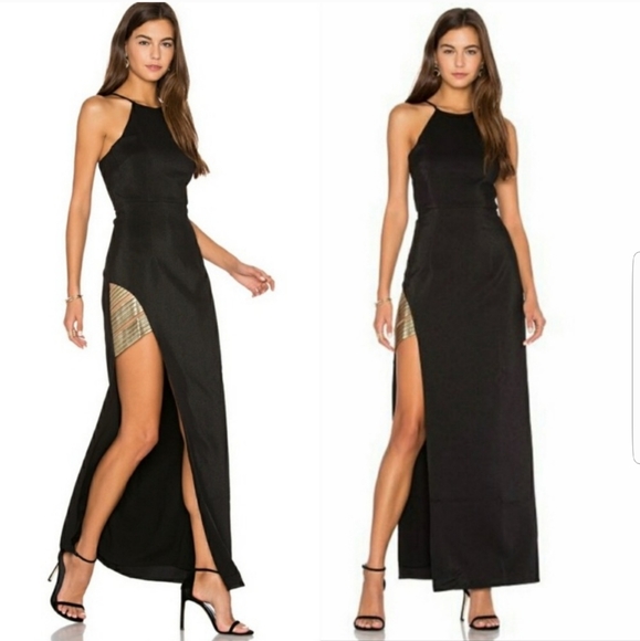 Black gown - Picture 2 of 7